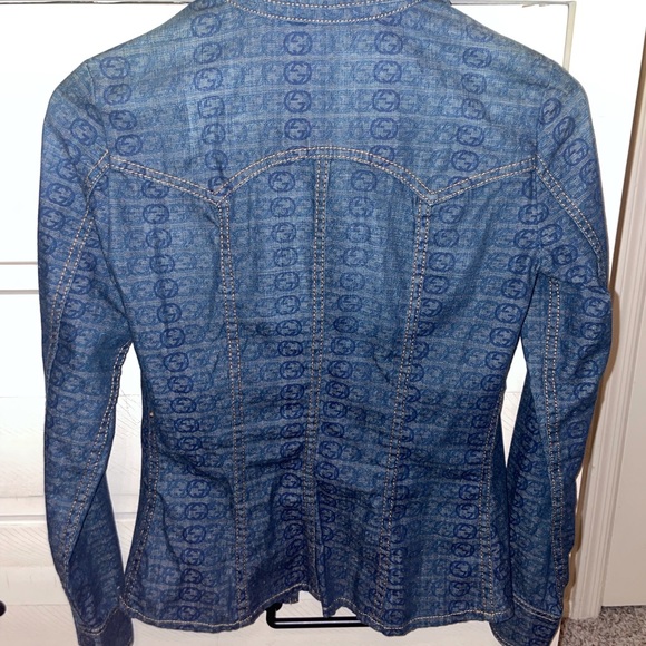 Vintage Gucci monogram button up top - Picture 2 of 9